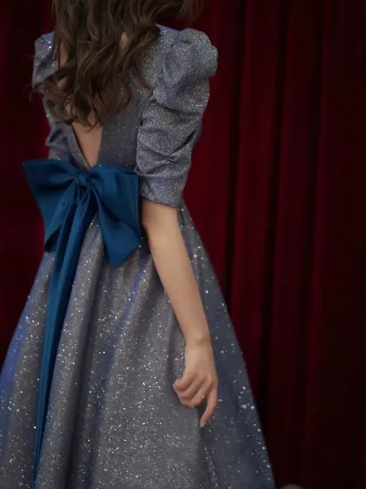 バックリボンがかわいい背中開きの大人可愛いロングドレス 二次会や披露宴ドレスにもおすすめ